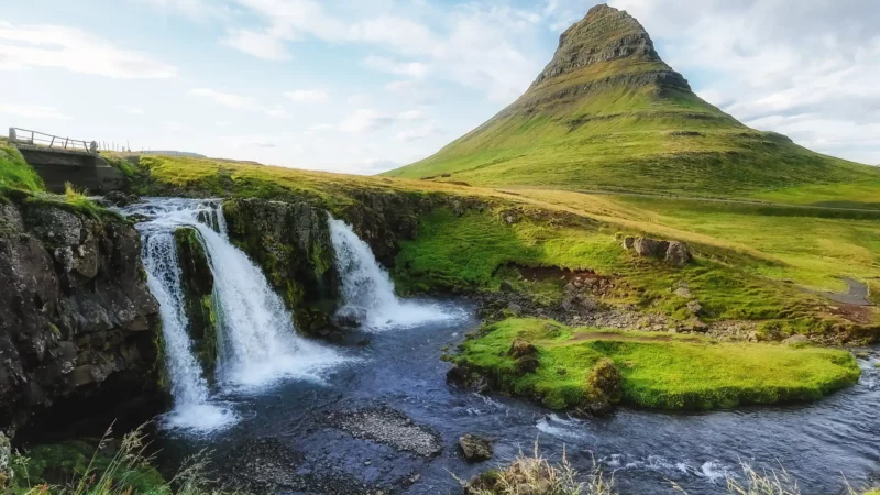 Découvrez l’Islande à bord de l’Exploris One