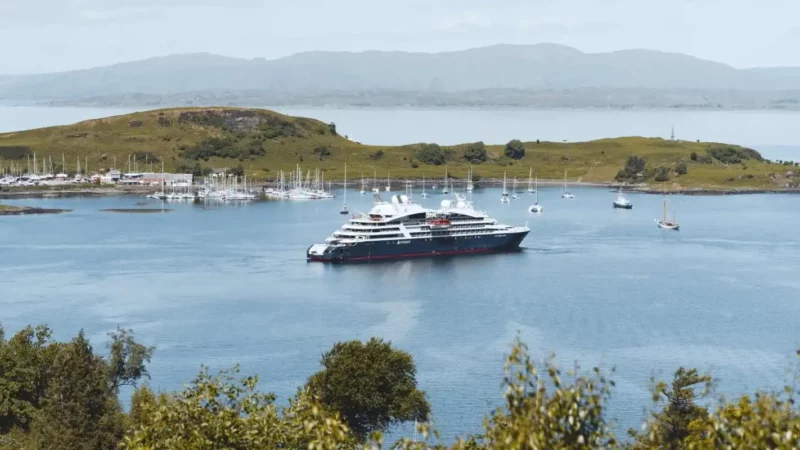 Ponant dévoile plus de soixante départs pour 2027