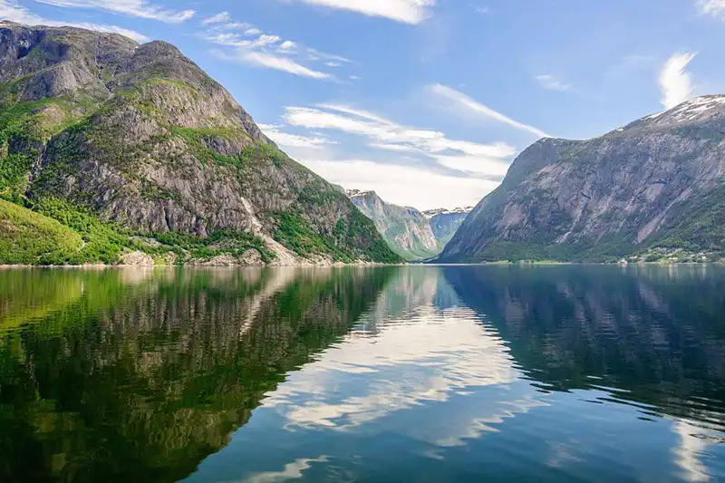 Paysage de fjord en Norvège pour les croisières Costa été 2027