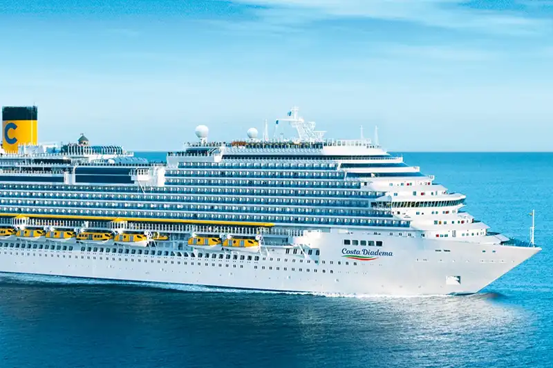 Navire Costa Diadema en mer pour les croisières Costa été 2027