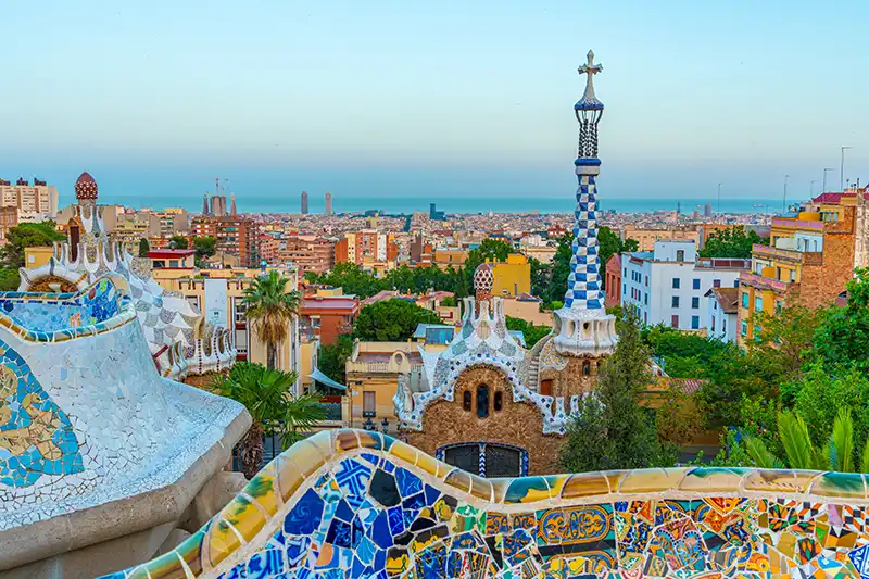 Vue de Barcelone depuis le parc Güell lors d’une croisière en Méditerranée