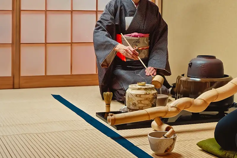 Cérémonie du thé japonaise dans un cadre traditionnel durant le séjour prestige Shiki-Shima