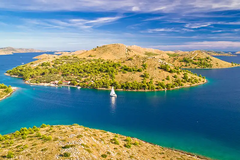 Îles Kornati et mer Adriatique lors d’un autotour en Croatie
